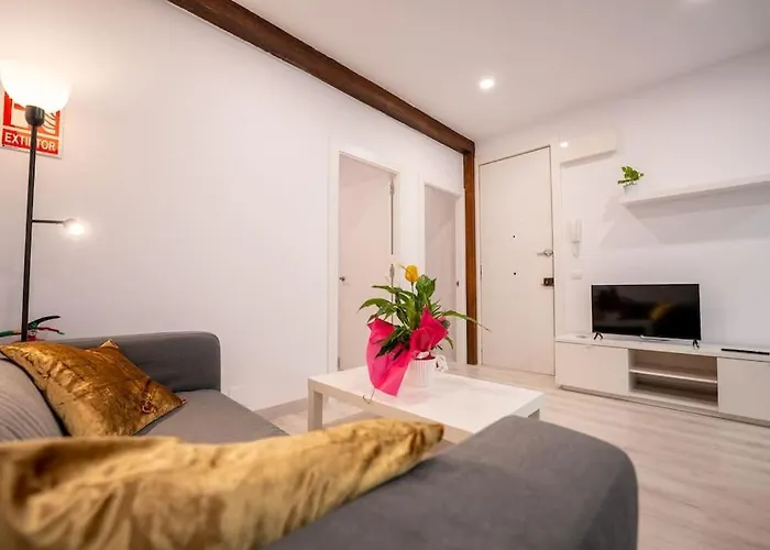Cisneros Apartment